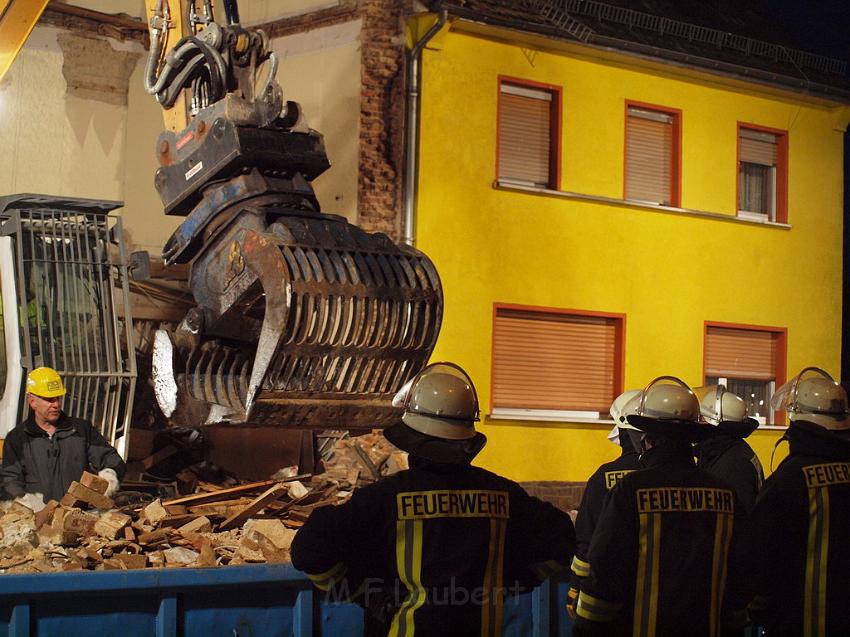 Hausexplosion Bruehl bei Koeln Pingsdorferstr P341.JPG